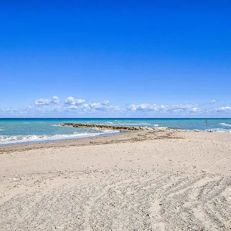 Beautiful Apartment In Cariati Marina With 2 Bedrooms And Wifi Apartman