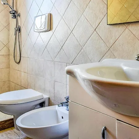 Beautiful Apartment In Cariati Marina With 2 Bedrooms And Wifi Apartman *